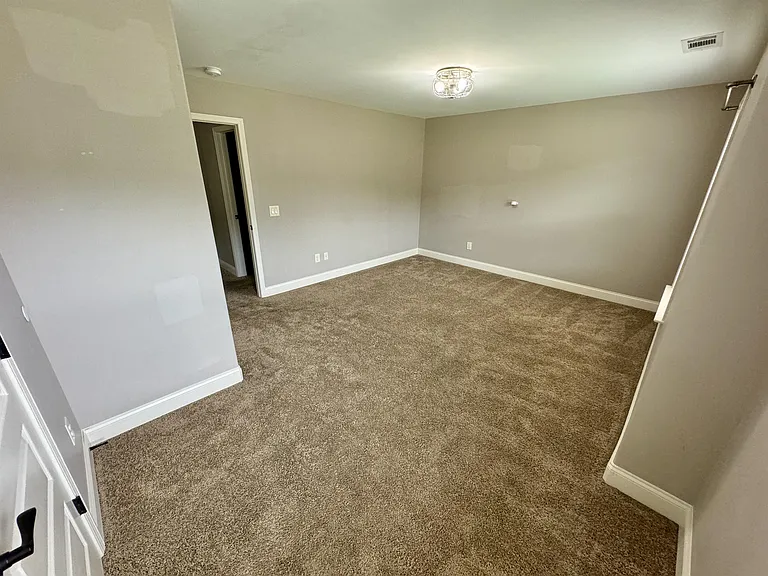 139 Fishers Mill Dr — Photo 45