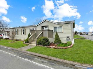 211 Bellevue Dr SE, Aumsville, OR