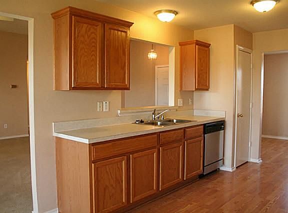 4th image of 2908 Thousand Oaks Dr