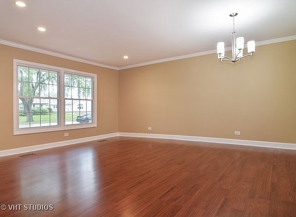 2nd image of 925 Northway Ct