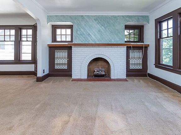 2nd image of 2252 Northland Ave
