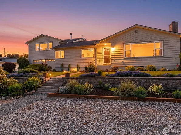 1119 Longview Avenue, Anacortes, WA 98221