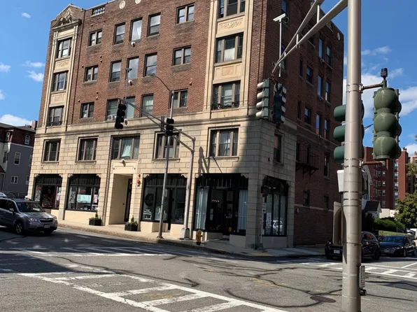 115 Pleasant St APT 22, Worcester, MA 01609