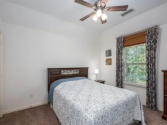 4101 Blackjack Oak Dr — Photo 24