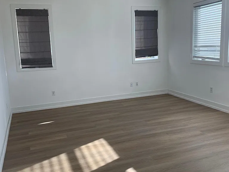 12015 Estrella Pl — Photo 15