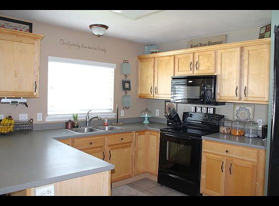 5th image of 2959 E Canyon Crest Dr