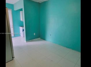 3411 N 72nd Way #1, Hollywood, FL 33024