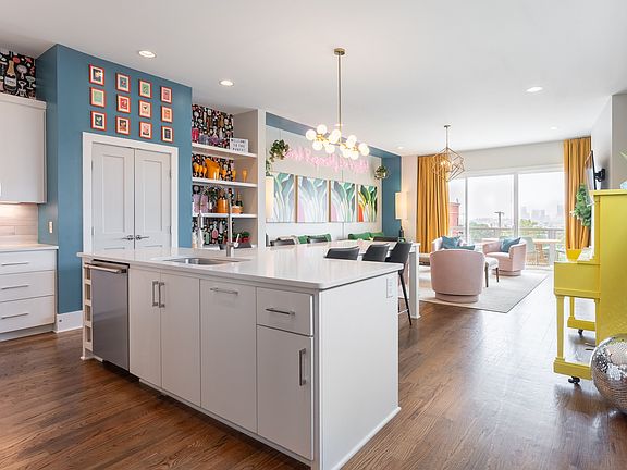 4th image of 24 Fern Ave