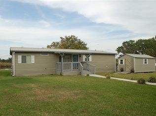 2113 Shady Ln, Geneva, FL 32732