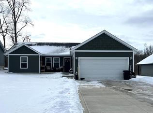 207 Brushwood Dr, Mansfield, OH 44907