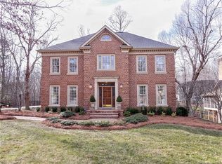 6624 Wynfaire Ln, Charlotte, NC 28210