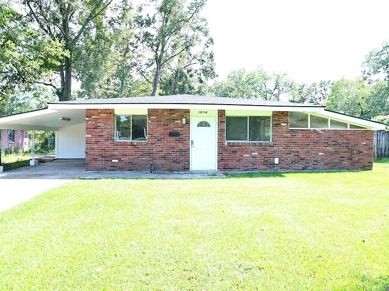 10716 Cletus Dr — Photo 1