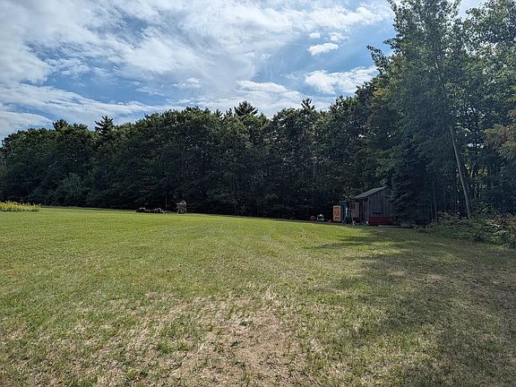 3rd image of 1422 Upper City Road