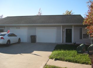 997 Granite Ct, Fulton, MO 65251