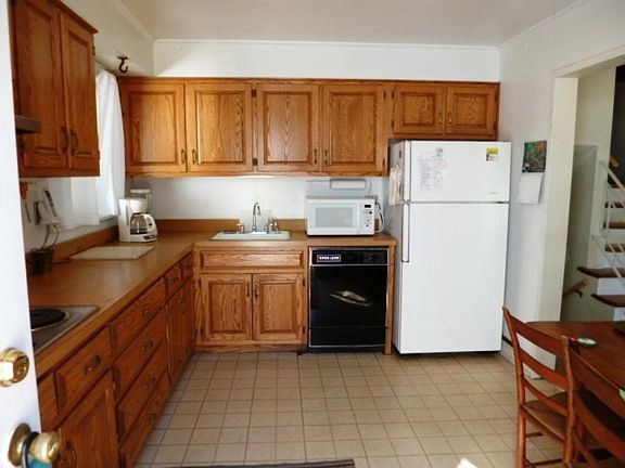 4th image of 305 Winnebago St