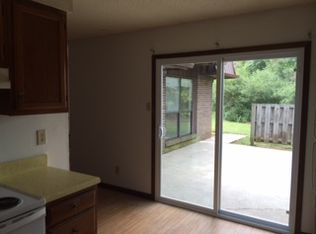 504 Cedartop Ln APT D, Knoxville, TN 37923