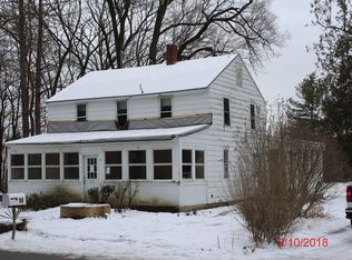 14 Parker Rd, Chelmsford, MA 01824