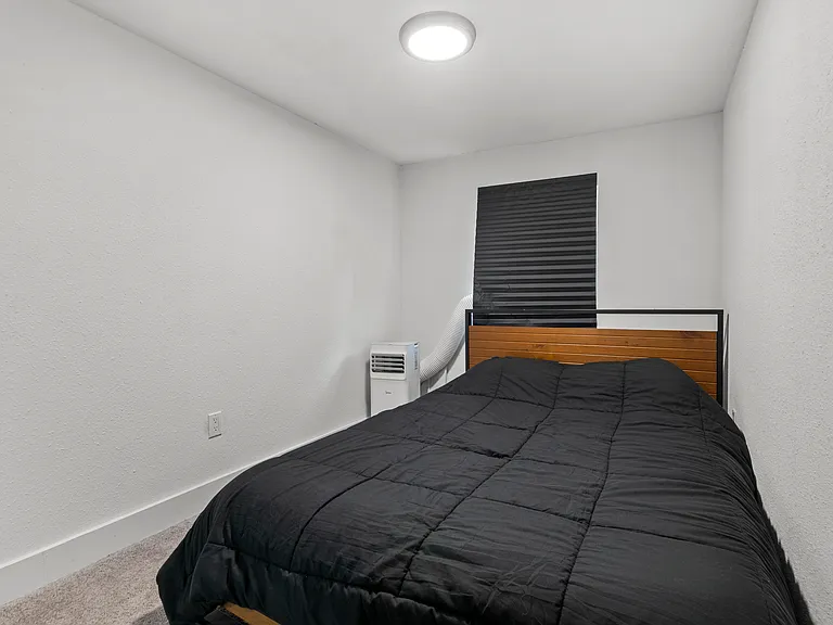 2408 Santa Rita St — Photo 21