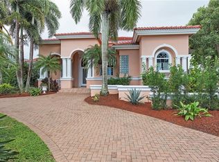 2089 Kingfish Rd, Naples, FL 34102