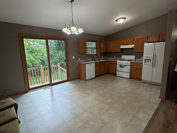 4th image of W1194 Flamingo Dr