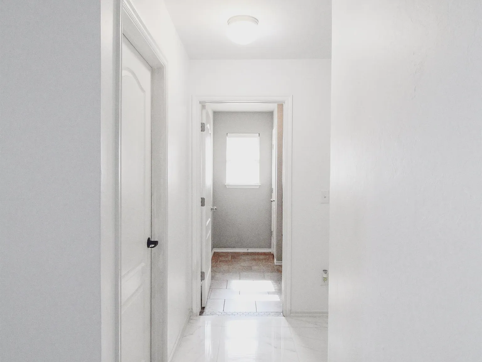 8000 Erryn Lane - 1 — Photo 3