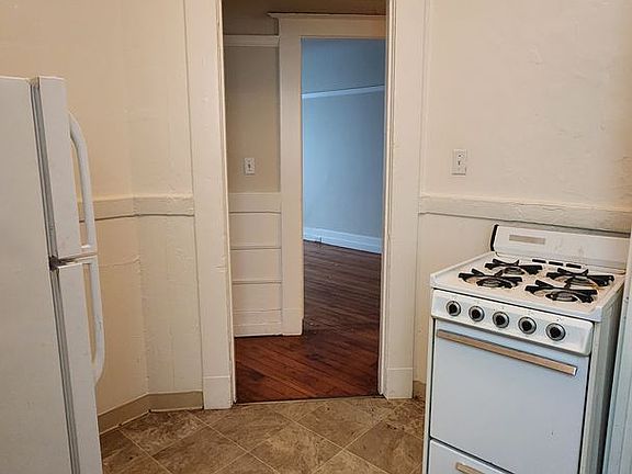 5th image of 657-659 Fillmore St #4