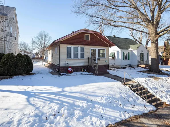 2810 Tremont Ave, Davenport, IA 52803