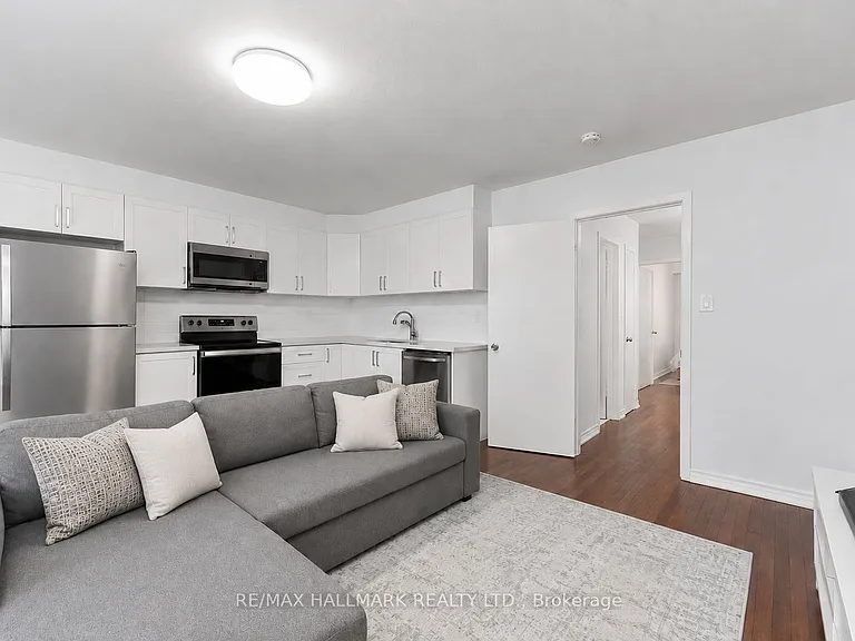 82 Halsey Ave #3 — Photo 5