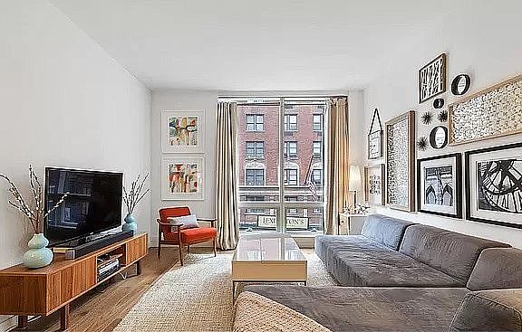 3rd image of 325 Lexington Ave APT 3C