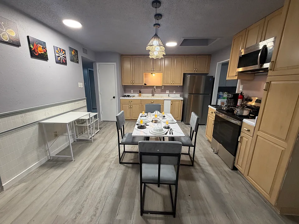 110 Cimarron Ln