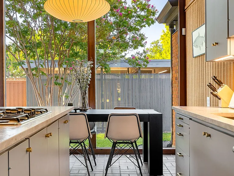 7158 Joyce Way — Photo 26