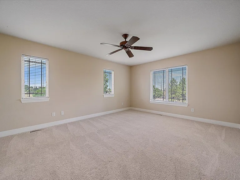6265 Diamond Ridge Pkwy — Photo 27