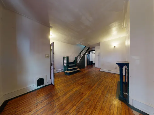 1848 Willington St, Philadelphia, PA 19121