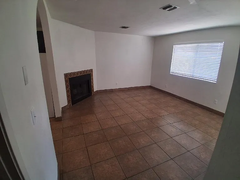 1500 N Catalina Ave #8 — Photo 2