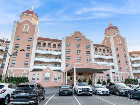 2 Richmond Rd APT 4K