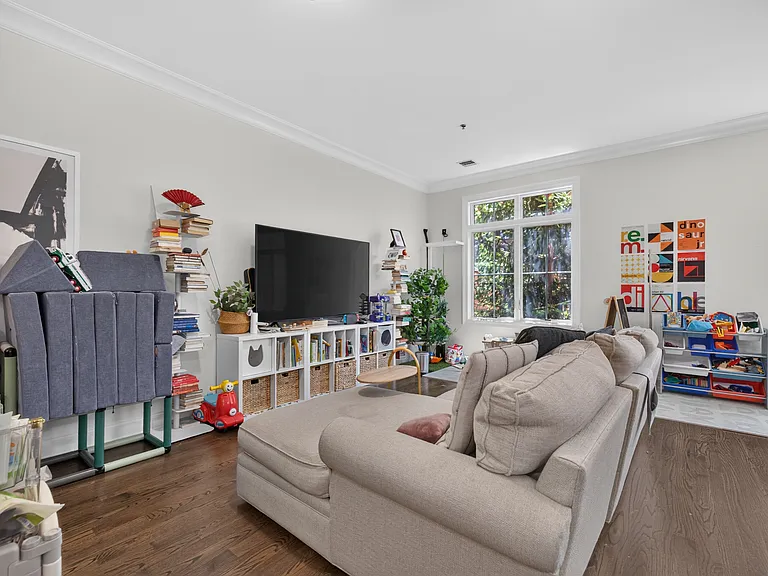 1600 Kaufer Ln #12 — Photo 3