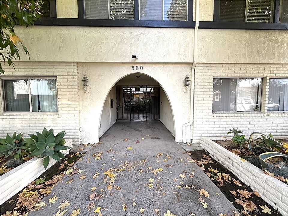 1st image of 360 Gladys Ave APT 10