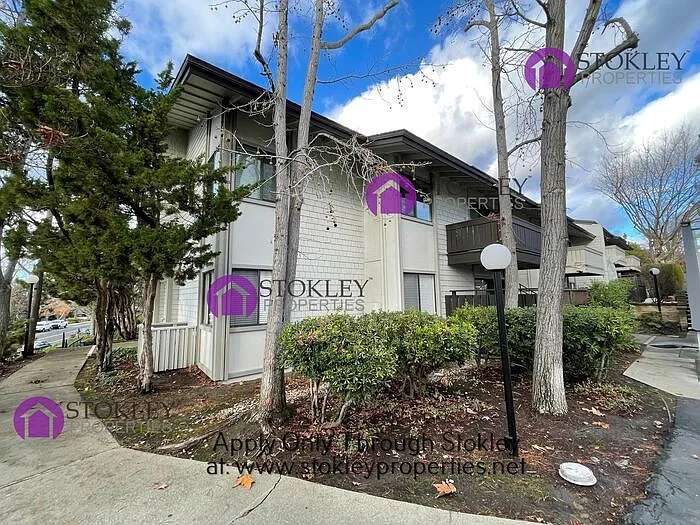 1477 Marchbanks Dr #1 — Photo 27