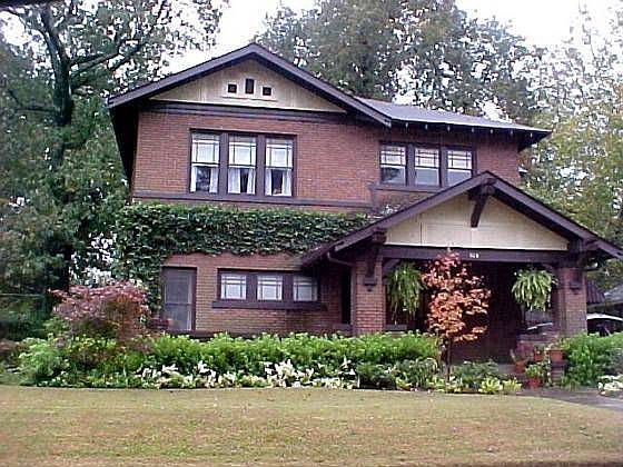 1st image of 108 Park Pl