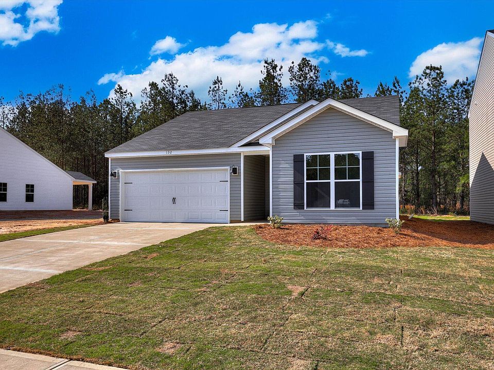 1st image of 132 Traditions Dr