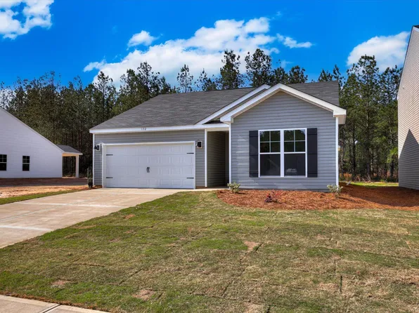 132 Traditions Dr, Trenton, SC 29847