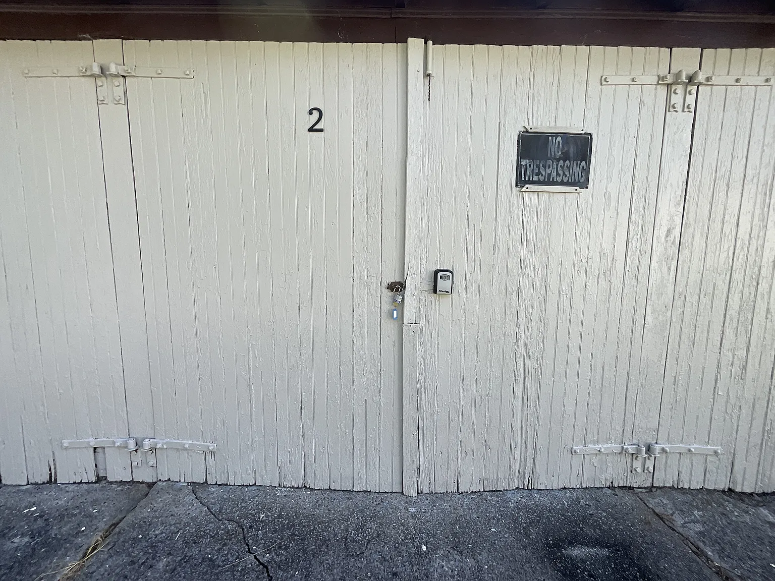 429 S Second St, Chambersburg - Garage 2 — Photo 3
