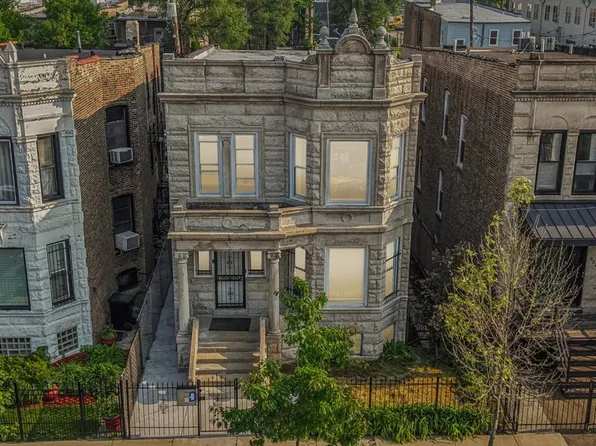 3220 W Polk St, Chicago, IL 60624