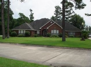 6328 Bentwater Dr, Orange, TX 77632