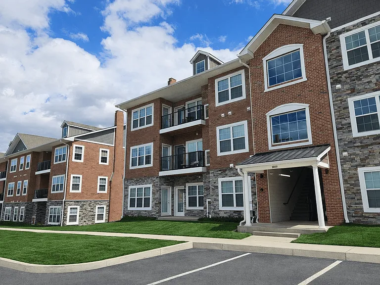 Reserve at Palmer Pointe — Photo 31