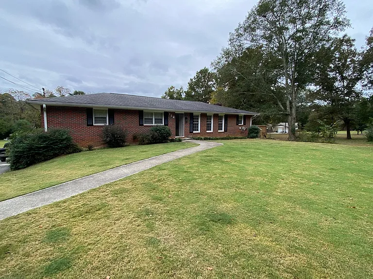 122 Keown Rd SE — Photo 3