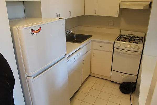 Rented by Town Residential | media 32