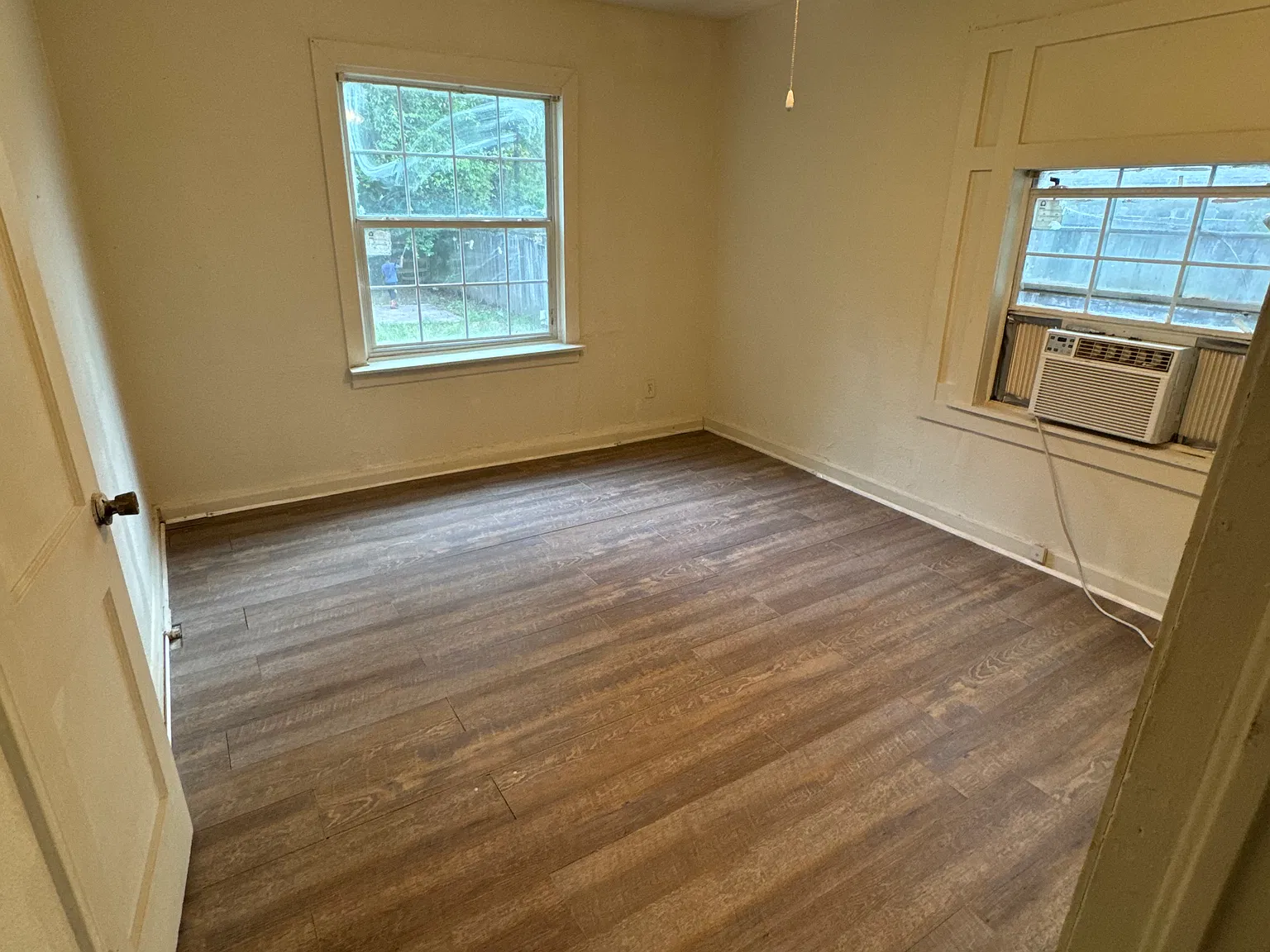 W Highland Ave, Longview — Photo 4