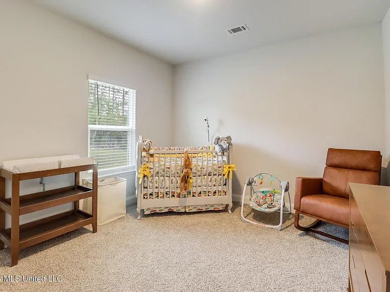 4937 Fern Dr — Photo 18