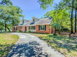 800 Robert E Lee Blvd, Charleston, SC 29412